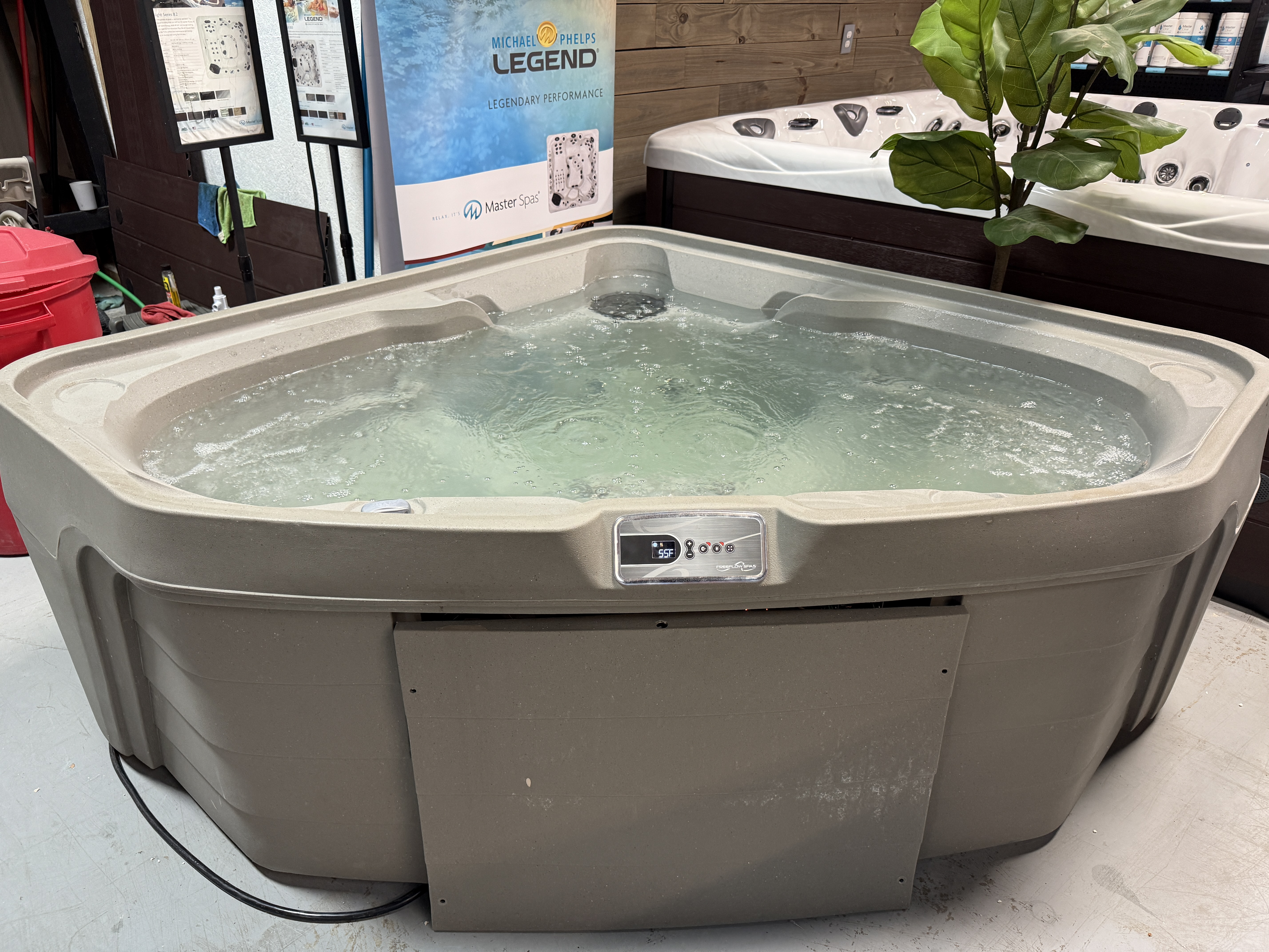 Used 2020 Freeflow hot tub in the Healthy Living Spas showroom